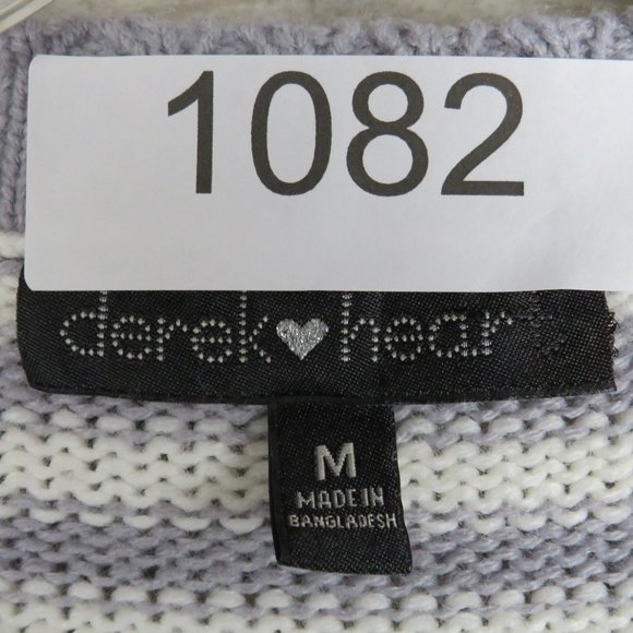 Derek Heart* Women's Long Sleeve Crew Neck Straight Hem Pullover Sweater~ Medium - Picture 3 of 10